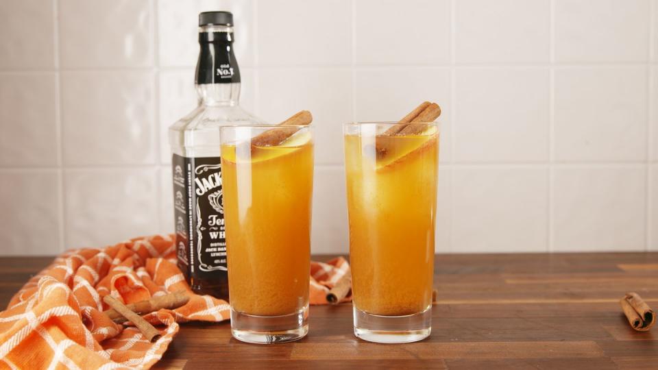 Apple Cider Old Fashioneds