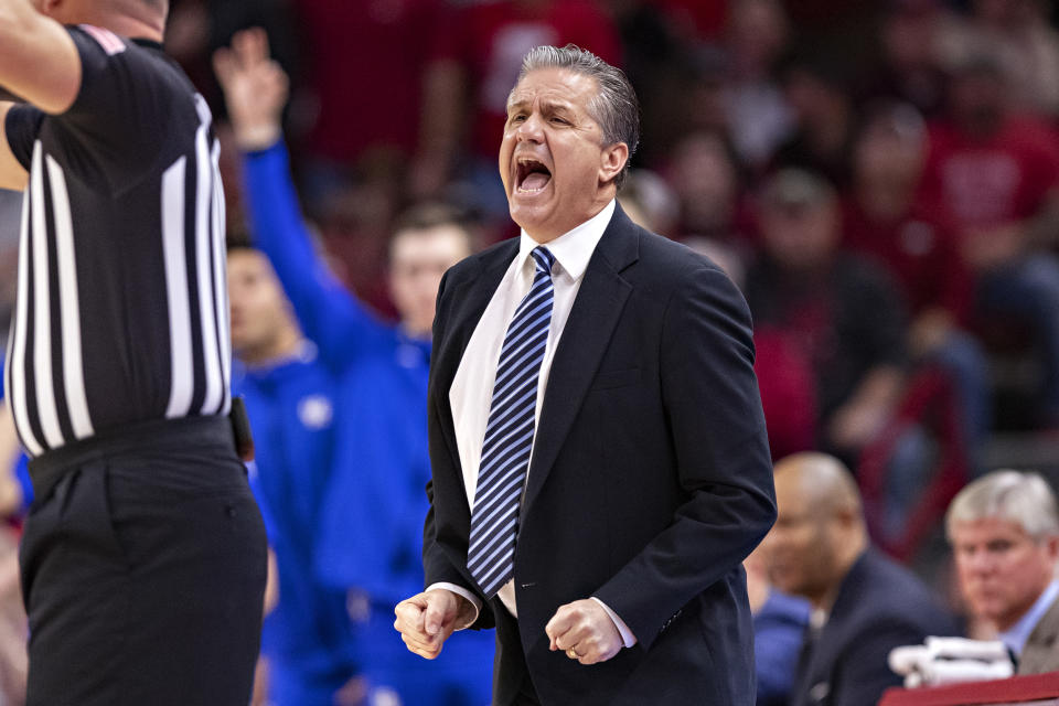 After erupting at the officials in the second half, John Calipari’s wildcats just barely escaped Arkansas with a win.