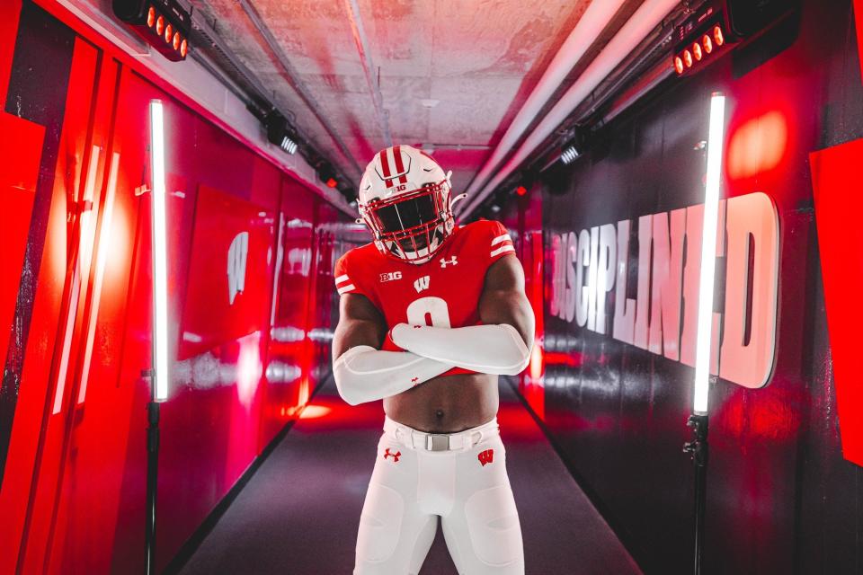 Wisconsin football recruit Samuel Lateju, a 6-foot-5, 230-pound, outside linebacker/edge rusher, is a native of Nigeria, who came to the United States to attending a boarding school in New Jersey.