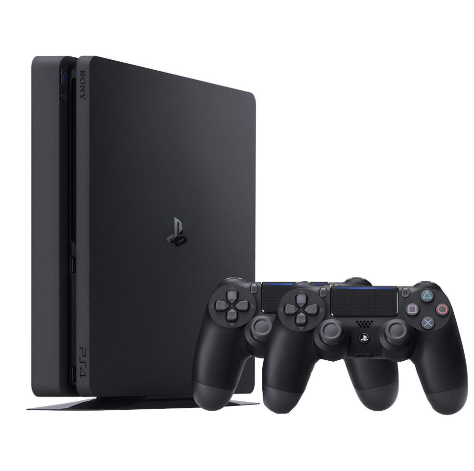 Während sich die Deutschen AmazonPrime-Kunden auf die Playstation-Plus-Mitgliedschaft stürzten, schlugen die Briten beim Schnäppchen-Angebot der Playstation 4 zu. (Bild-Copyright: Playstation/Amazon)