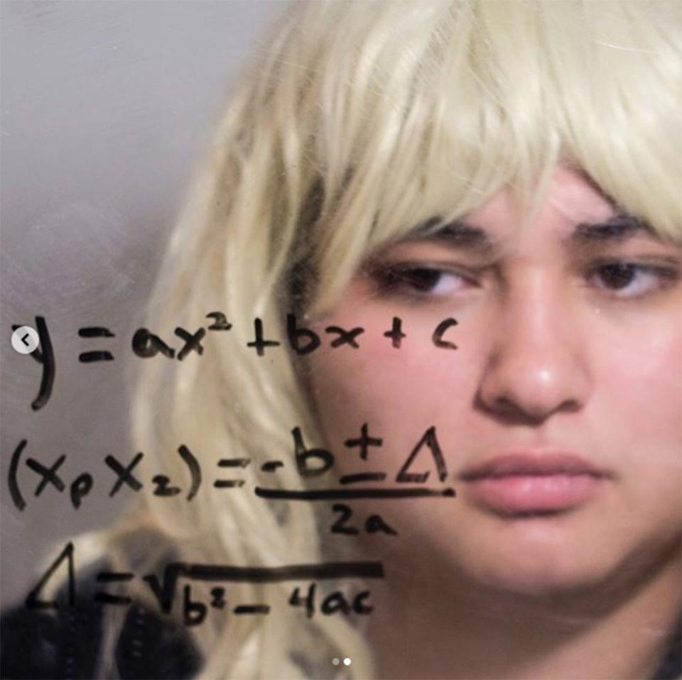 Are you confused about how this Confused Math Lady meme costume was pulled off so perfectly? Us too.