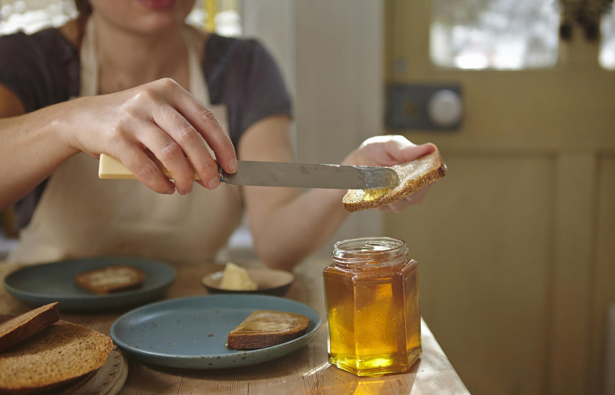 Local honey is thought to help lessen hay fever symptoms. (Getty Images)
