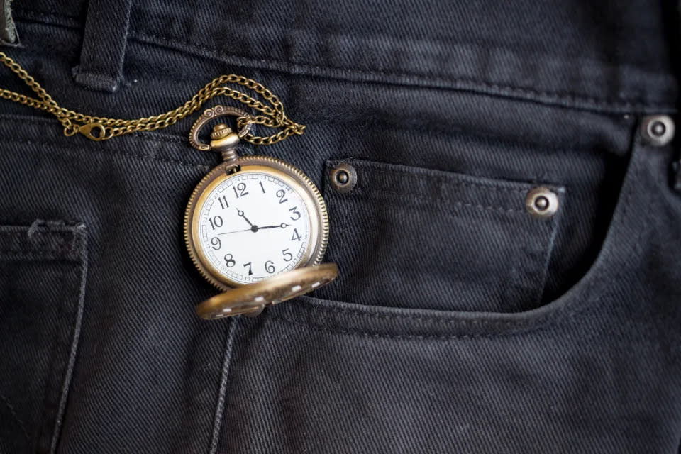 Die kleine Tasche in Jeans war ursprünglich für eine Taschenuhr gedacht. (Getty Images)