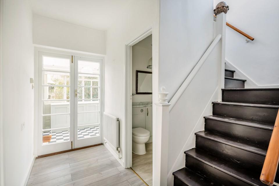 cottage for sale suffolk hallway