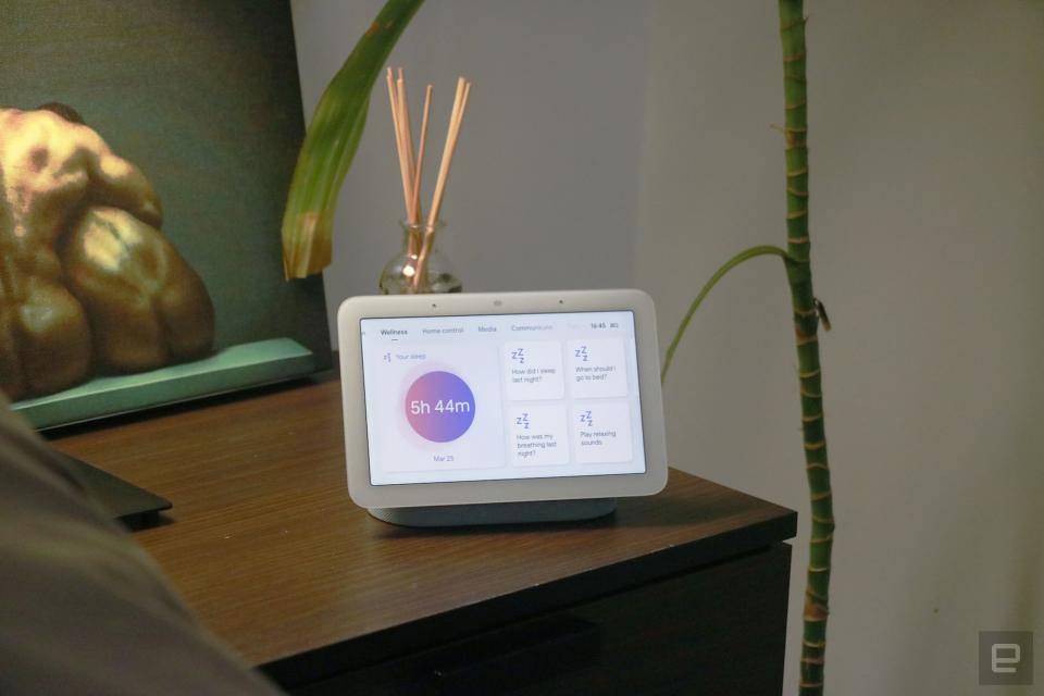 Google Nest Hub 2021 (2nd gen) photo. Picture of Google&#39;s newest smart display on a nightstand.