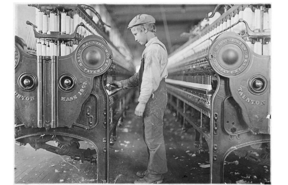 <p>Lewis Hine via Wikimedia Commons</p>