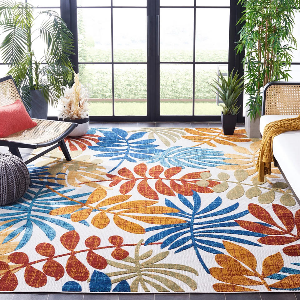 wayfair-head-turners-area-rug