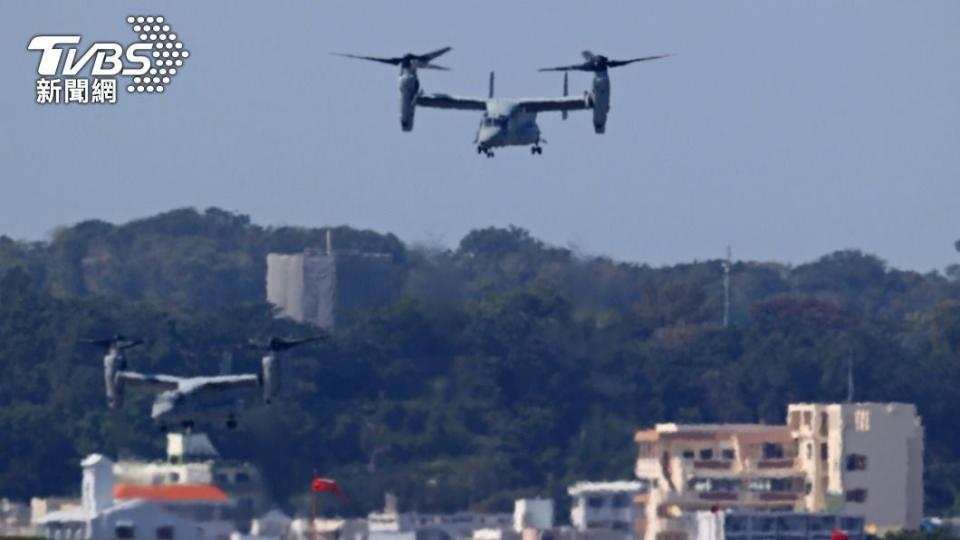 駐日美軍魚鷹機去年11月29日發生墜機事故導致8人死亡，與該機型號不同的魚鷹機今日上午在沖繩普天間機場復飛。（圖／達志影像美聯社）