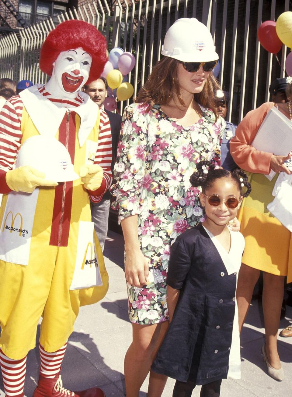 1992: Celebs At A "Helping Hands" Event