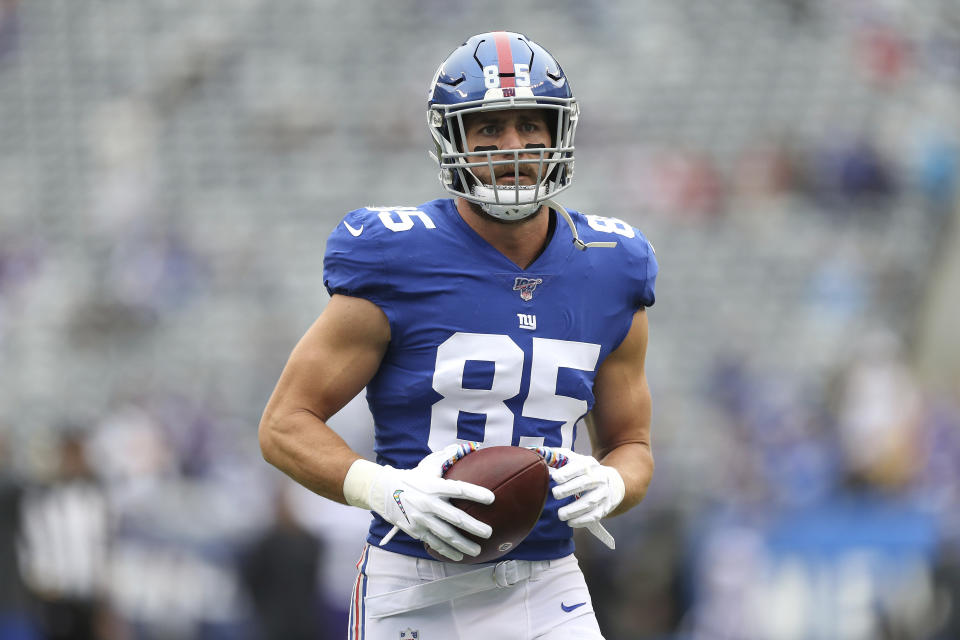 Giants TE Rhett Ellison got an early start on the season of giving. (AP/Vera Nieuwenhuis)