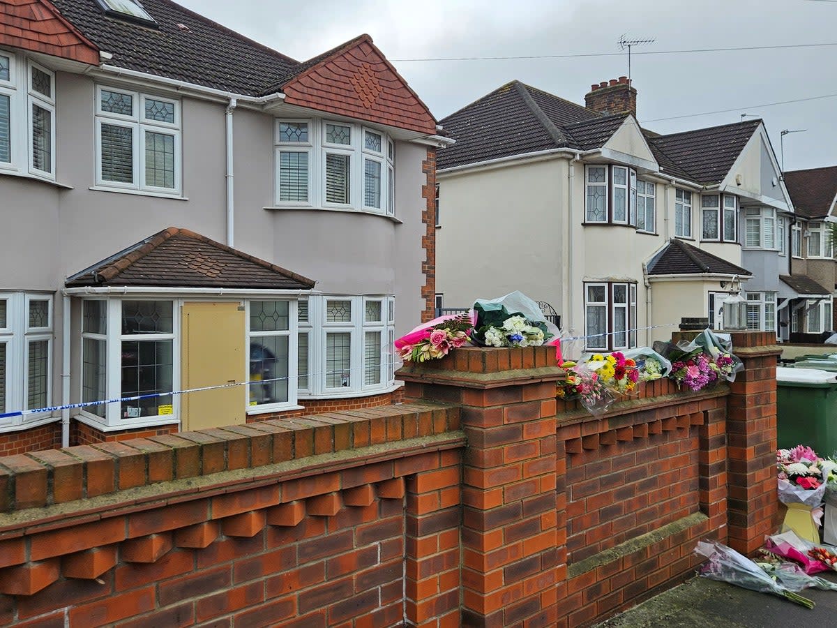 Tributes left at the scene where the woman died in Bexley (Tina Campbell)