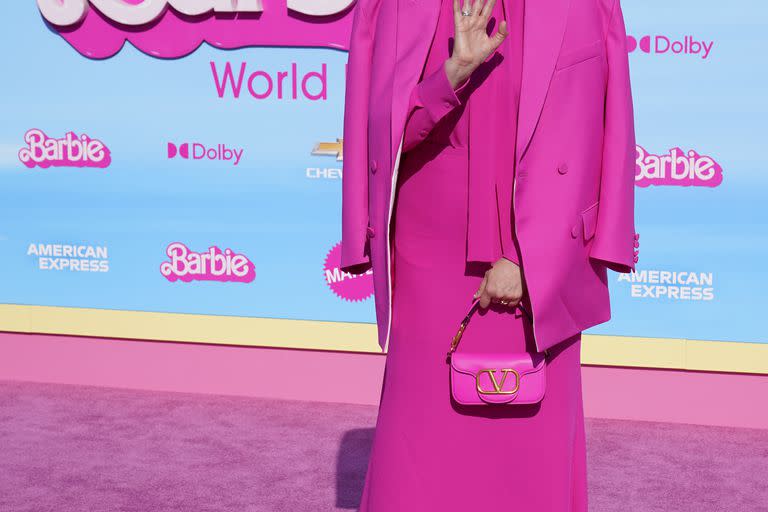  Greta Gerwig, divertida en la premiere de Barbie