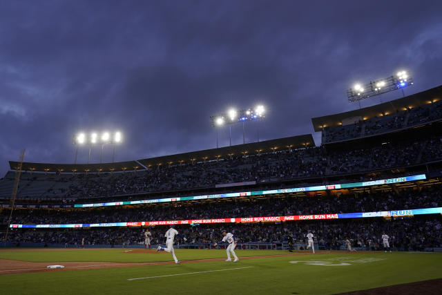 Dodgers beat Philadelphia Phillies 3-1, after Will Smith hit 2-run