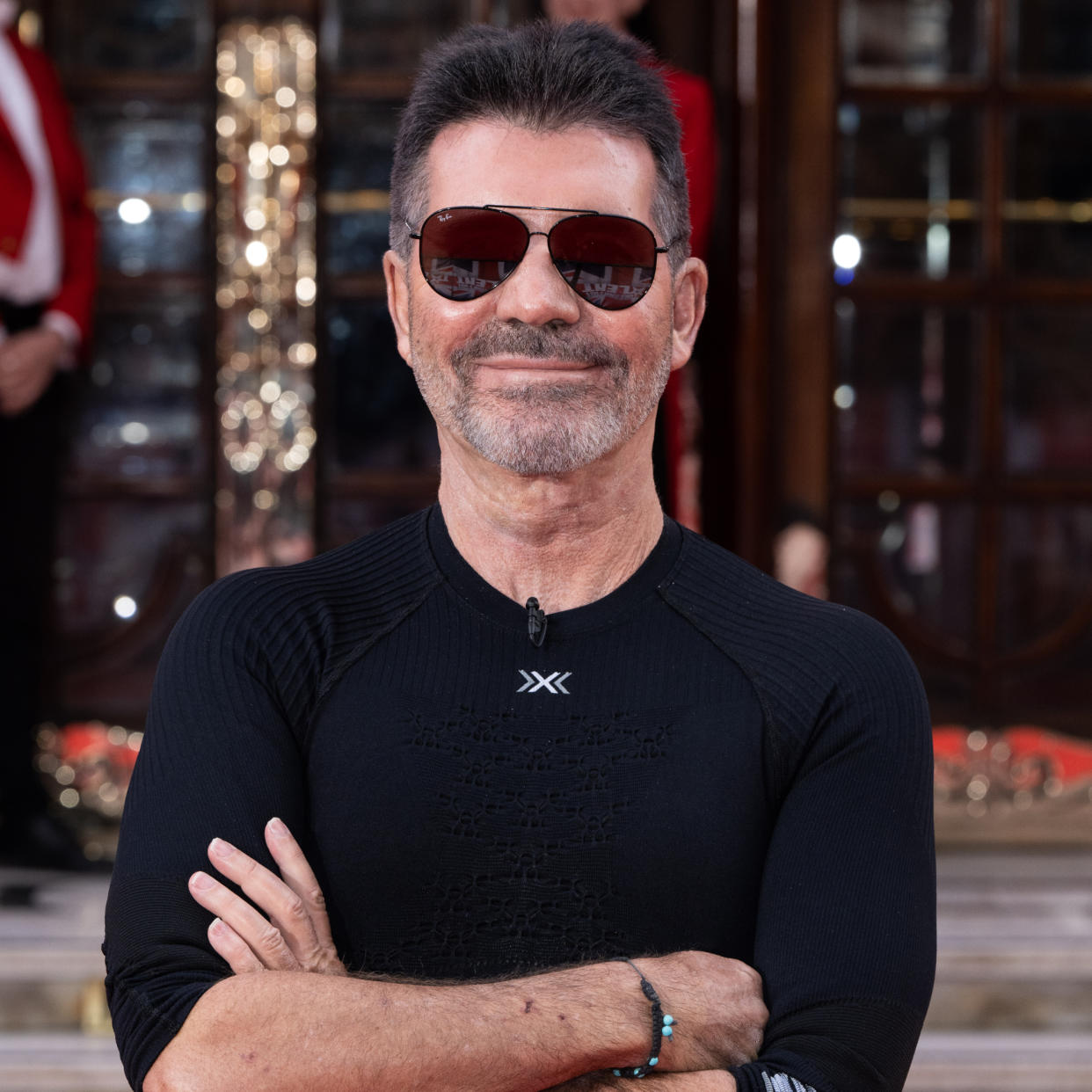  Simon Cowell. 