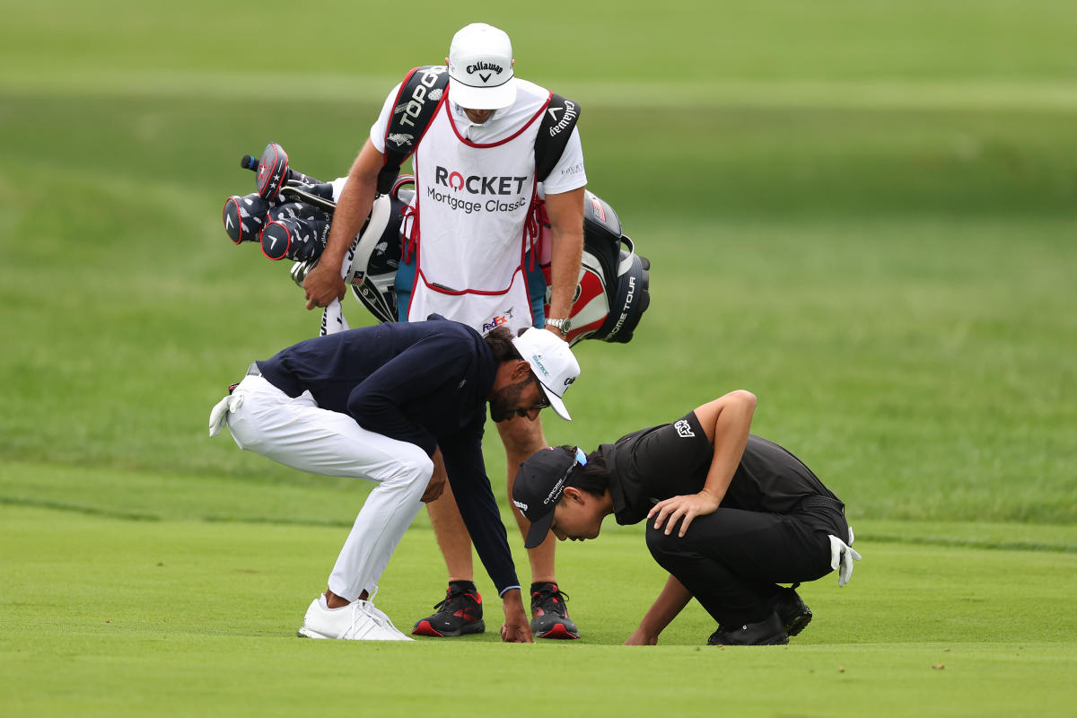 Akshay Bhatia maintains lead at the Rocket Mortgage Classic despite losing ball down the drain