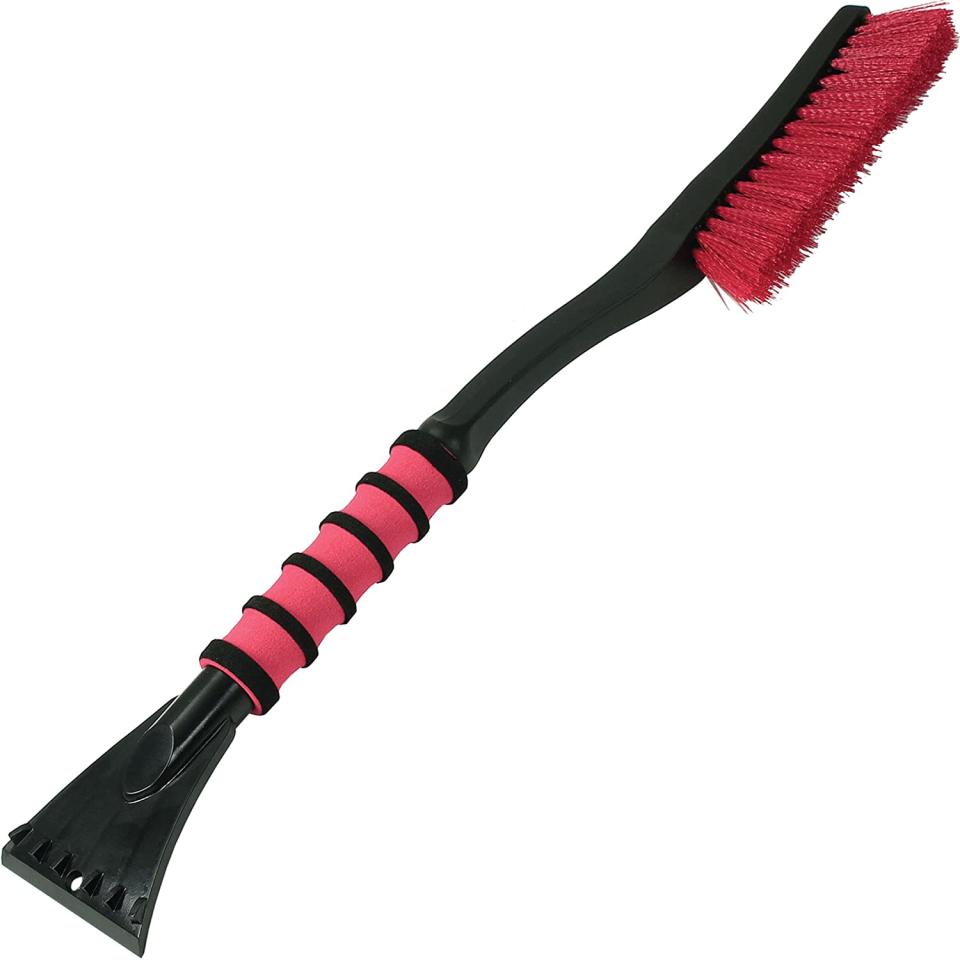 Mallory 532 Cool-Force 26” Snowbrush with Ice Scraper