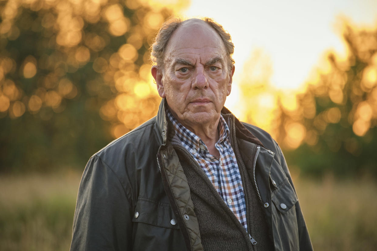 Alun Armstrong in Sherwood