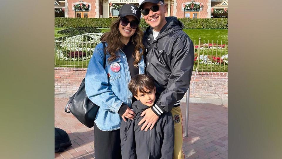 PHOTO: Jessica Alba and Cash Warren celebrate their son Hayes' 6th birthday at Disneyland. (Jessica Alba/Instagram)