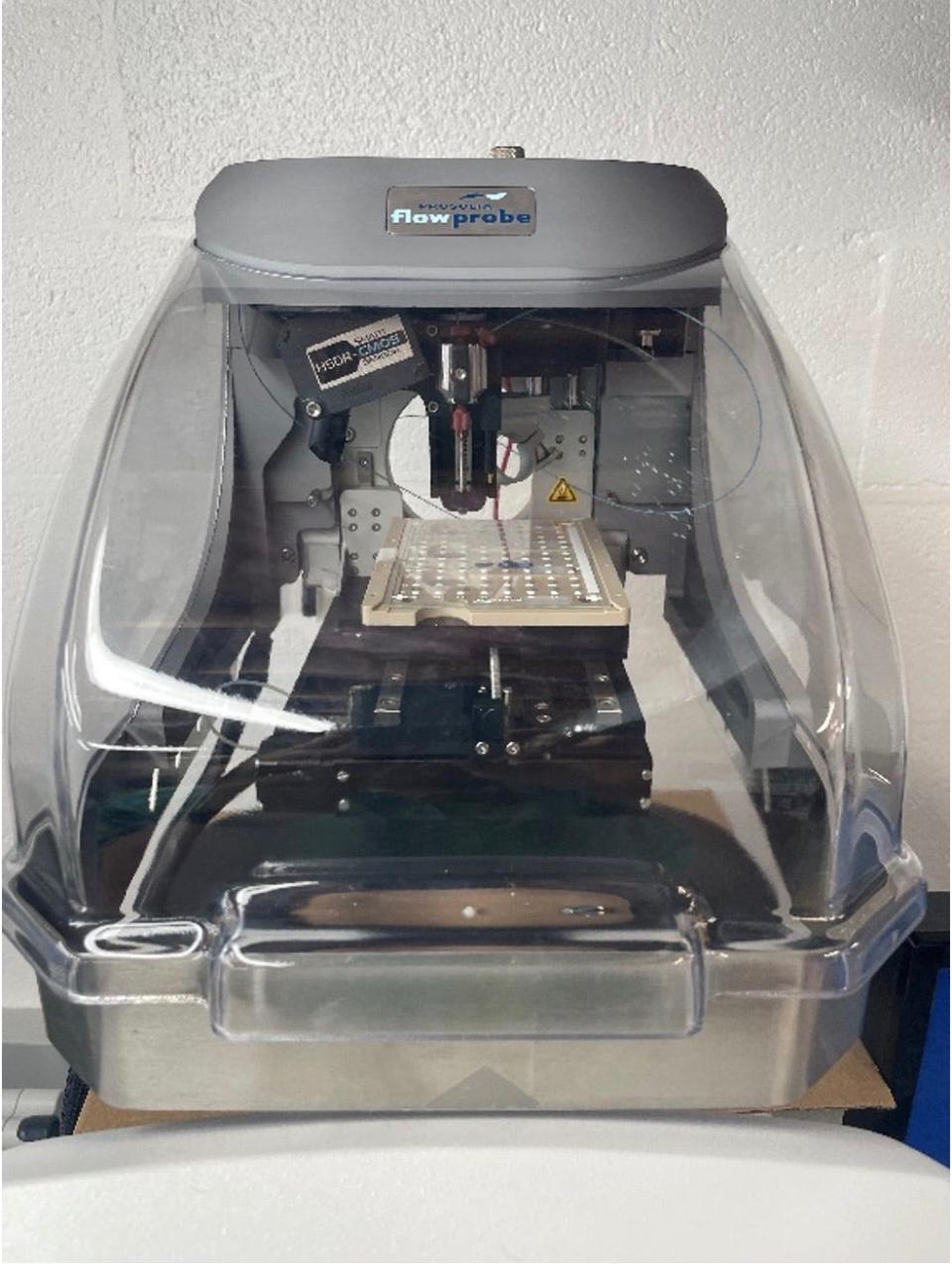 Closeup view of the Prosolia flowprobe, a commercial product based on Gary Van Berkel’s invention.