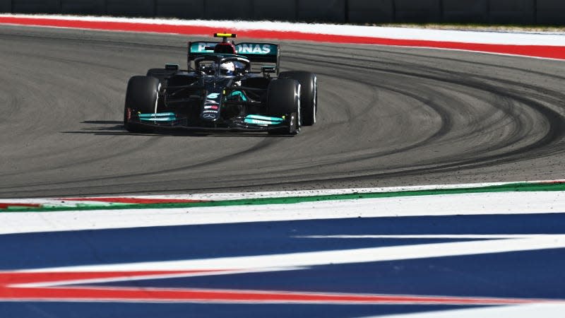 A photo of Valtteri Bottas driving his Mercedes F1 car in Austin. 