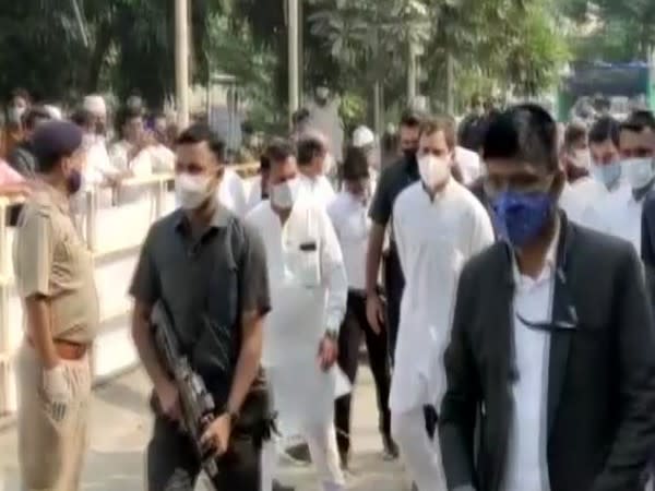 Congress leader Rahul Gandhi reached Bharuch, Gujarat on Thursday. (Photo/ANI) 