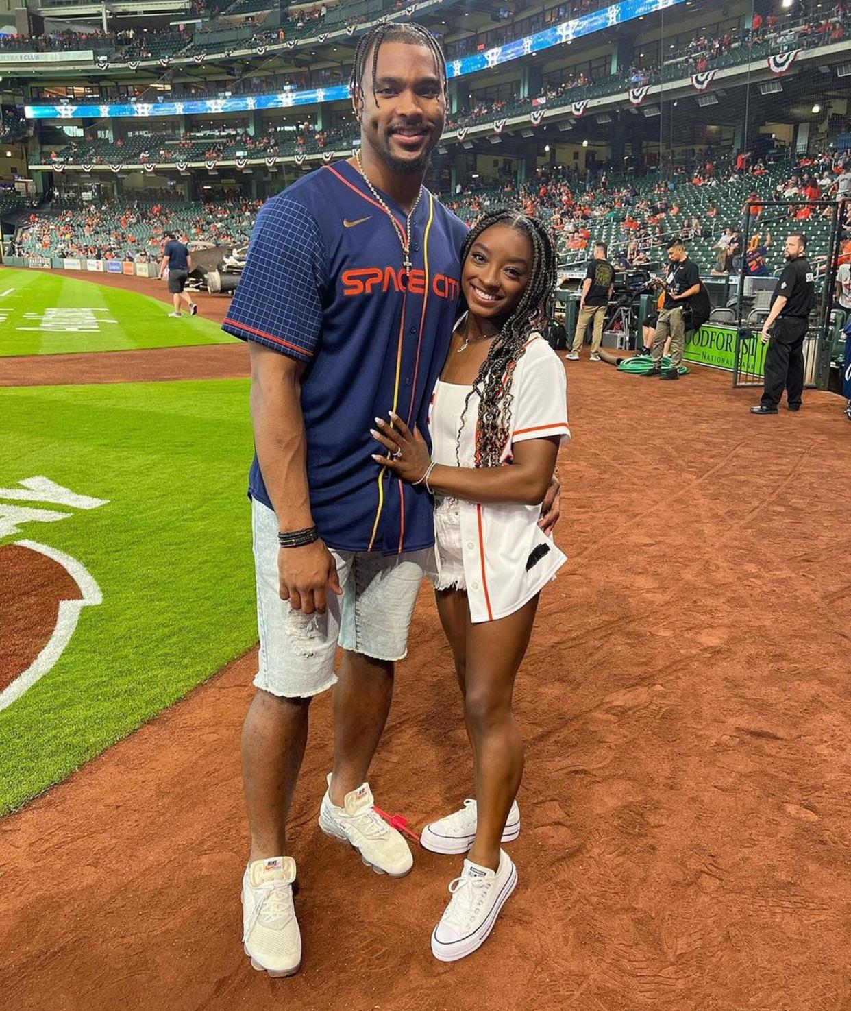 Simone Biles and Fiance Jonathon Owens Root for Houston Astros on Opening Day