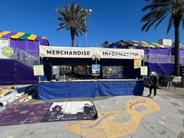 Crews start setting up for Family Gras on Friday, Feb. 2. (WGNO/Pat Thomas)