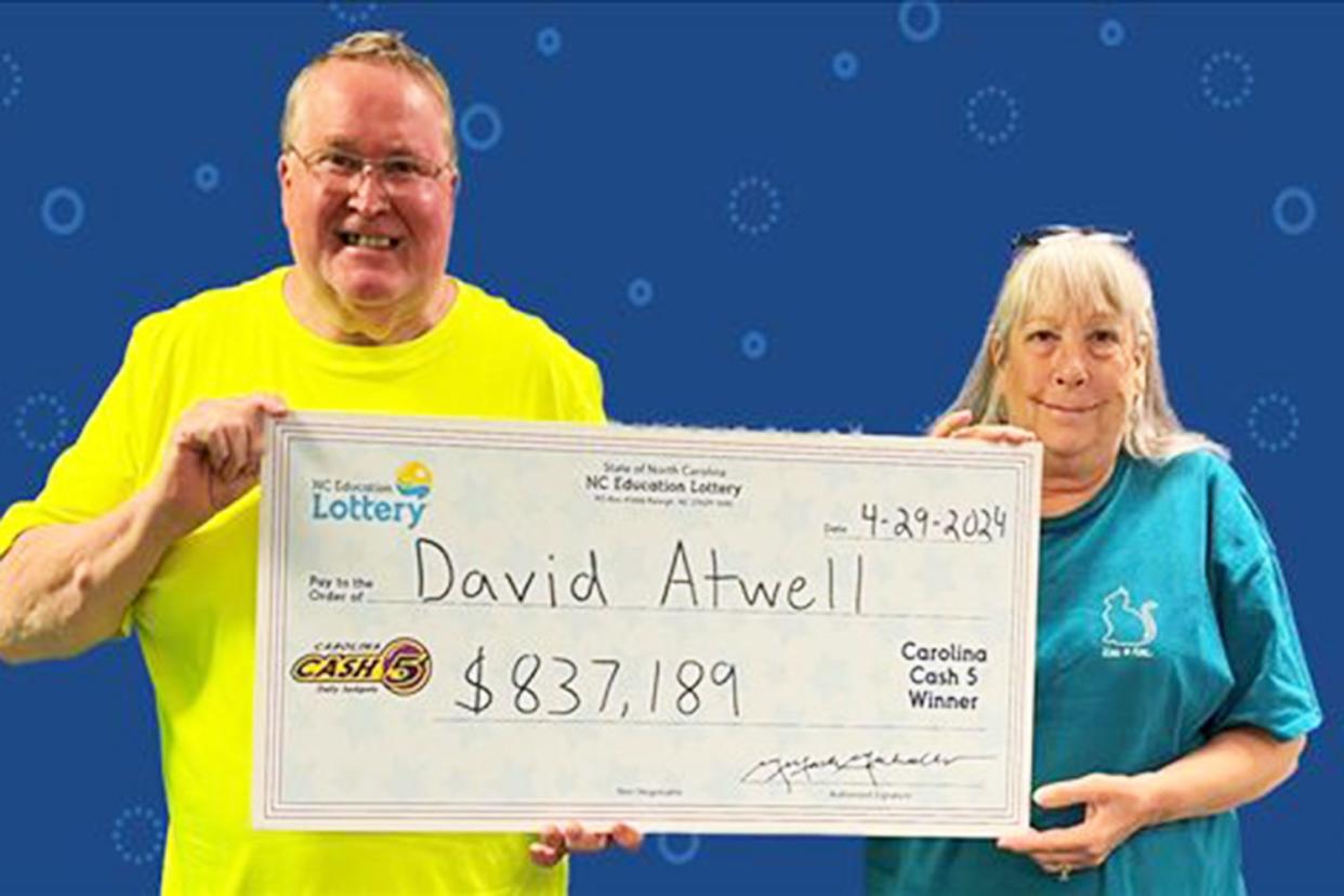 <p>NC Education Lottery</p> David Atwell with his winnings