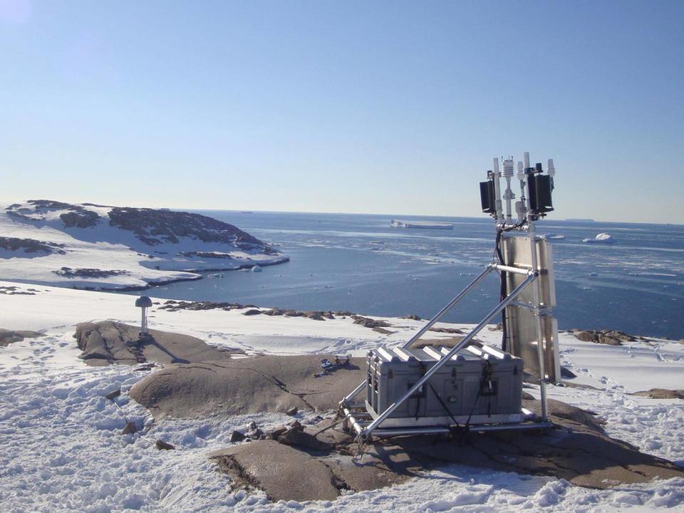 Data was collected using GPS stations such as this one in the Backer Islands (David Saddler)