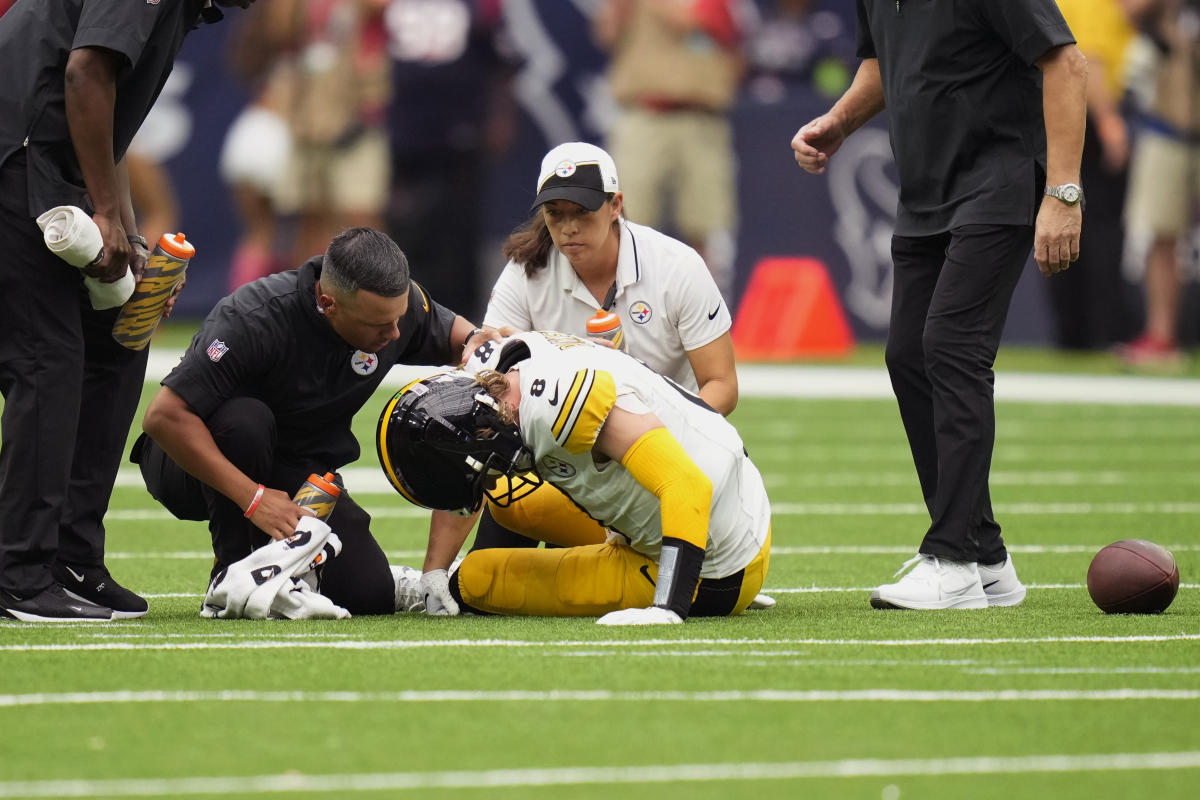 Steelers' Tomlin ready to 'make some changes' after lopsided loss to Texans