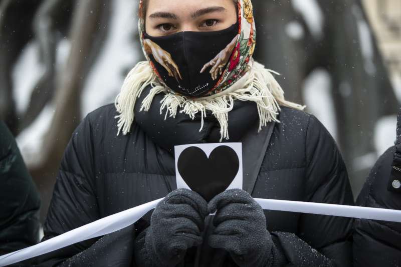 2021年2月14日，俄羅斯各地響應情人節示威活動，聲援被判刑入獄的反對派領袖納瓦爾尼（AP）