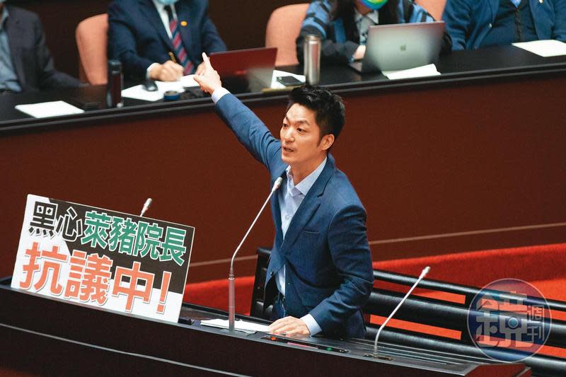 國民黨立委蔣萬安（圖）被拱參選台北市長的呼聲高。卓伯源認為，可結合友黨共同支持藍營提出的候選人。