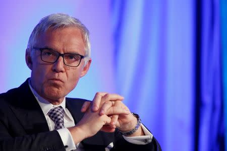 FILE PHOTO: Credit Suisse's chairman Urs Rohner attends the 2016 Institute of International Finance (IIF) Spring Membership meeting in Madrid, Spain, May 24, 2016. REUTERS/Susana Vera