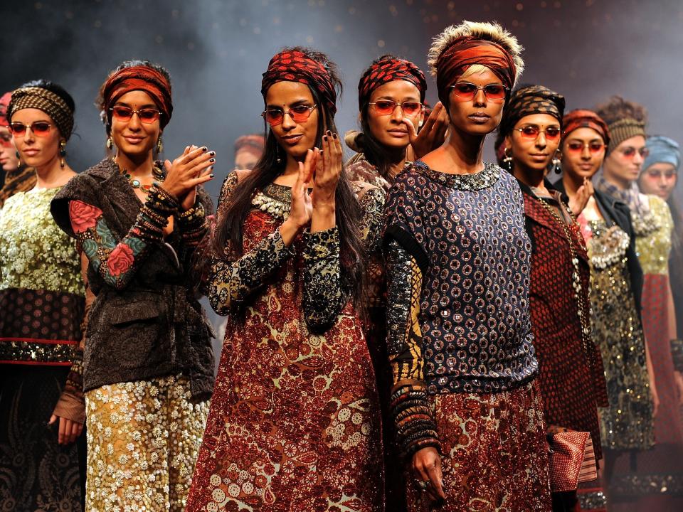 Models present creations by Indian designer Sabyasachi on the first day of Lakme Fashion Week (LFW) 2010 in Mumbai on March 5, 2010.