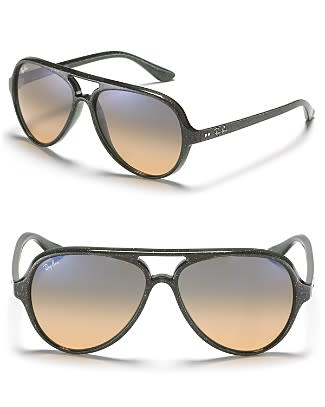 BRAND: Ray-Ban, Aviator glasses