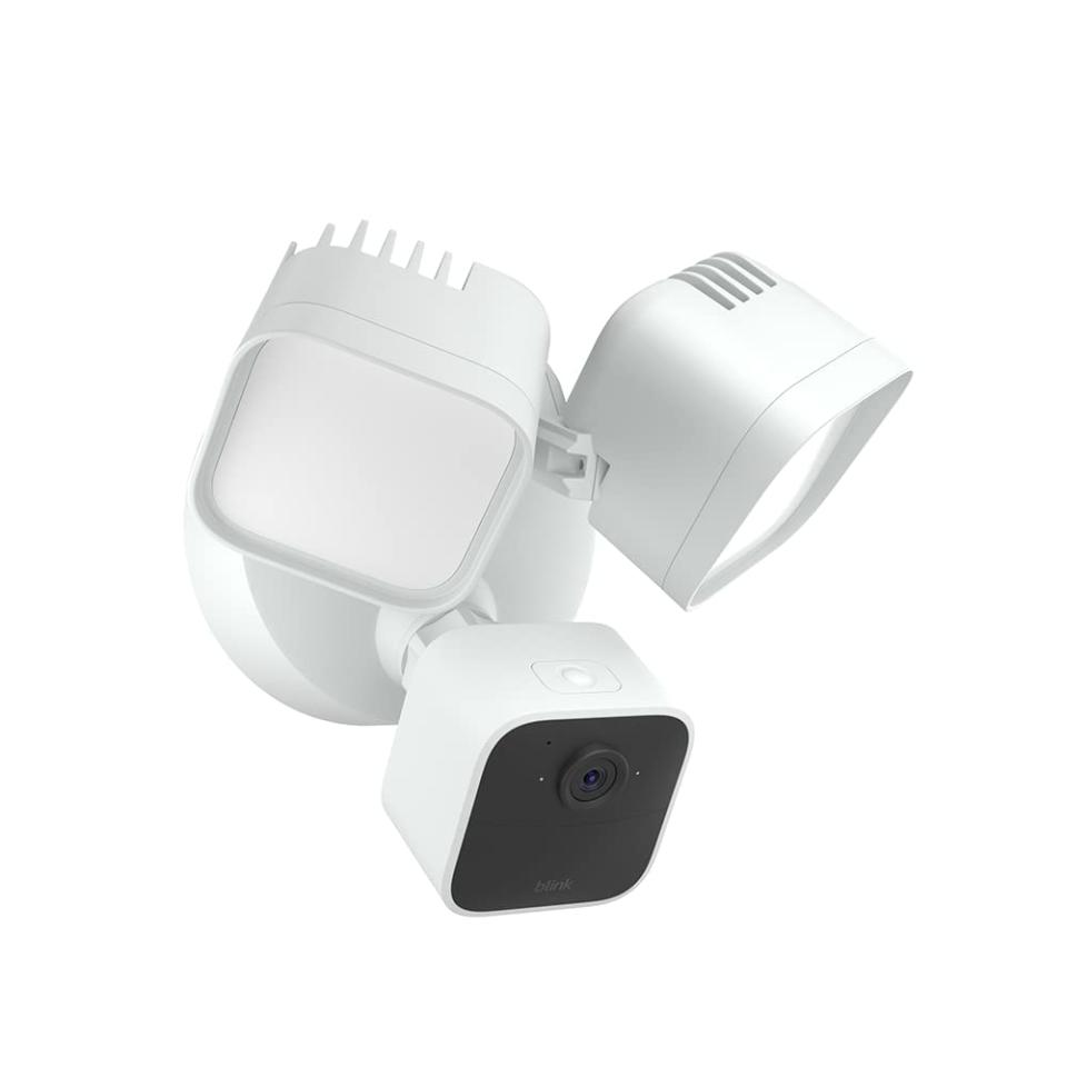 Blink floodlight camera