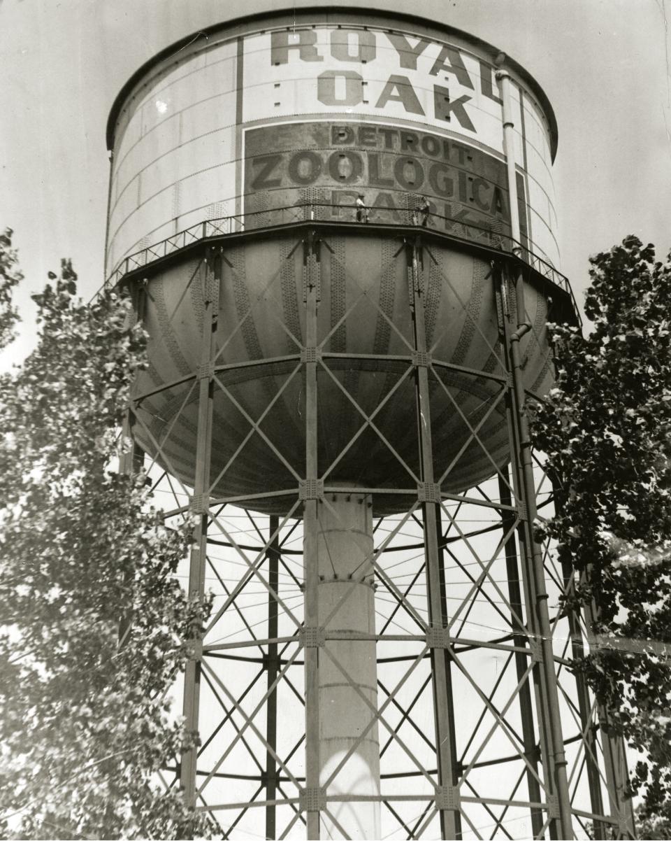 The water tower near the Detroit Zoo in 1932.