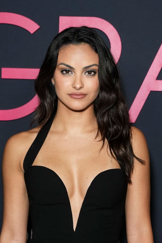 <p>Camila Mendes</p>