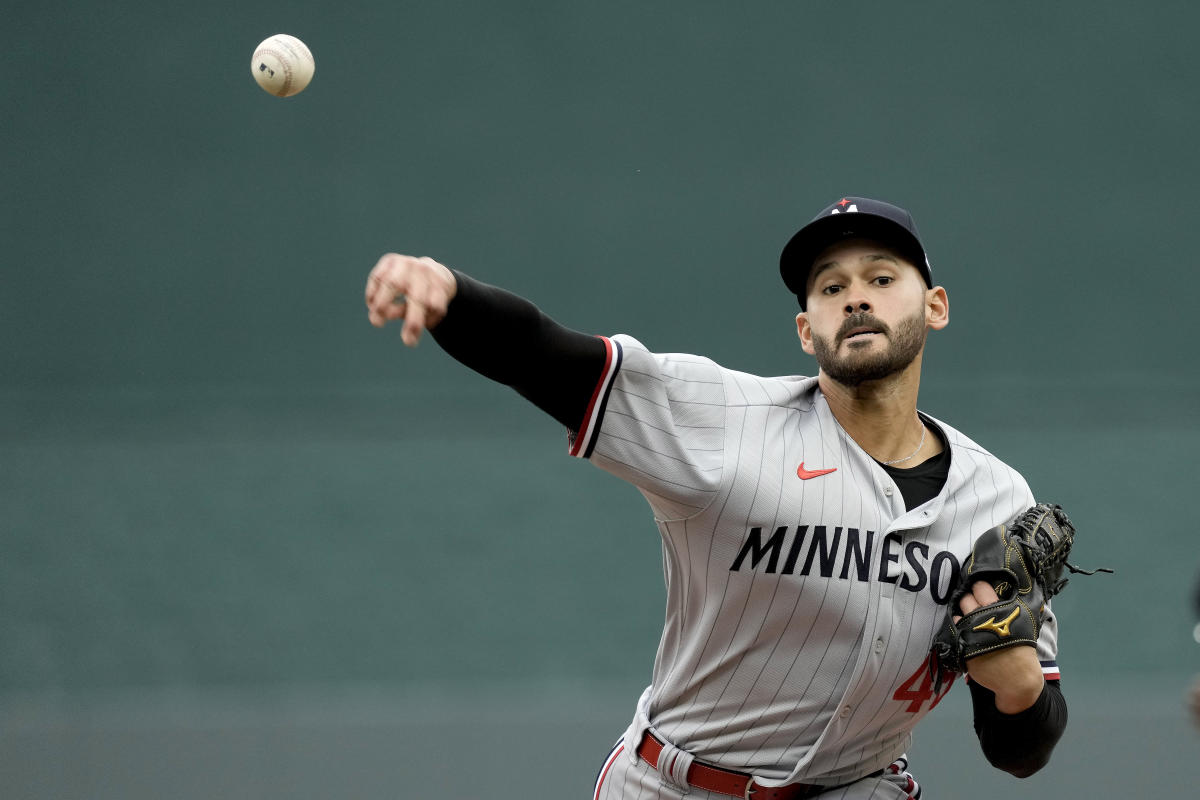 Pablo Lopez, Twins' bullpen blank Royals on opening day