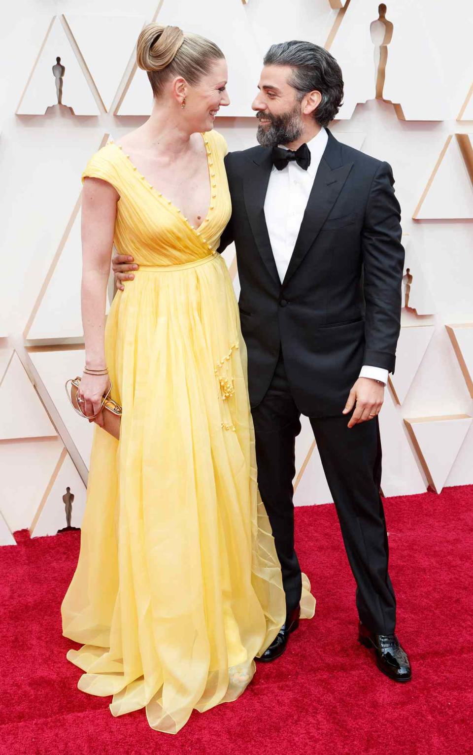 ELVIRA LIND, OSCAR ISAAC