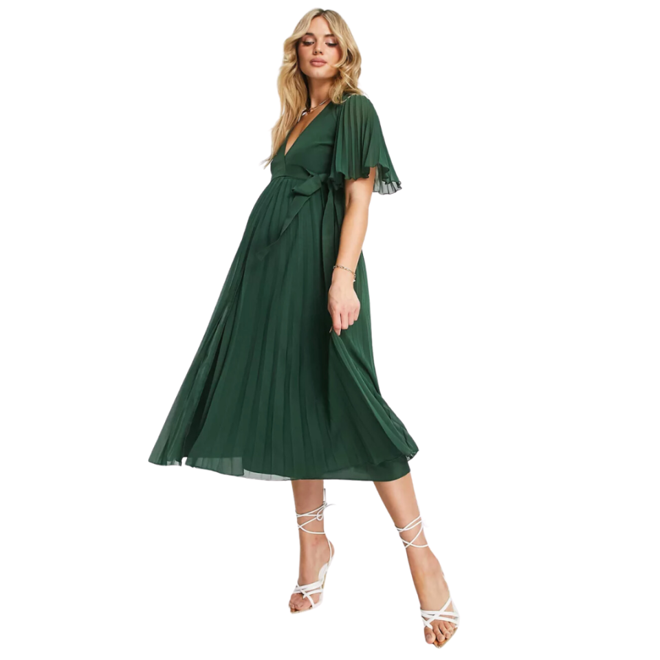 20 Best Maternity Wedding Guest Dresses (Starting at $38) in 2024