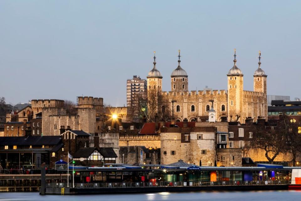 5) Tower of London; London, England