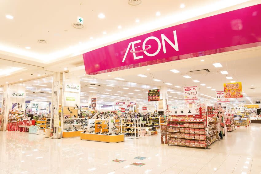 AEON的自有品牌「TOPVALU」，採用極簡包裝的風格，品質不打折，價格比其他同類型商品來得便宜，是旅客來九州不能錯過的購物天堂。(圖/AEON提供)