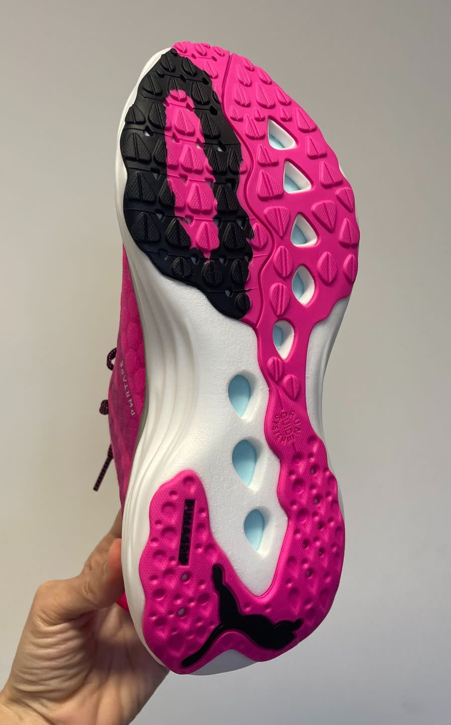 the outsole of the puma foreverrun nitro