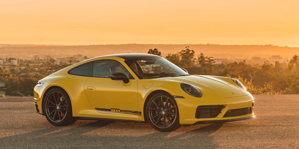 2022 porsche 911t