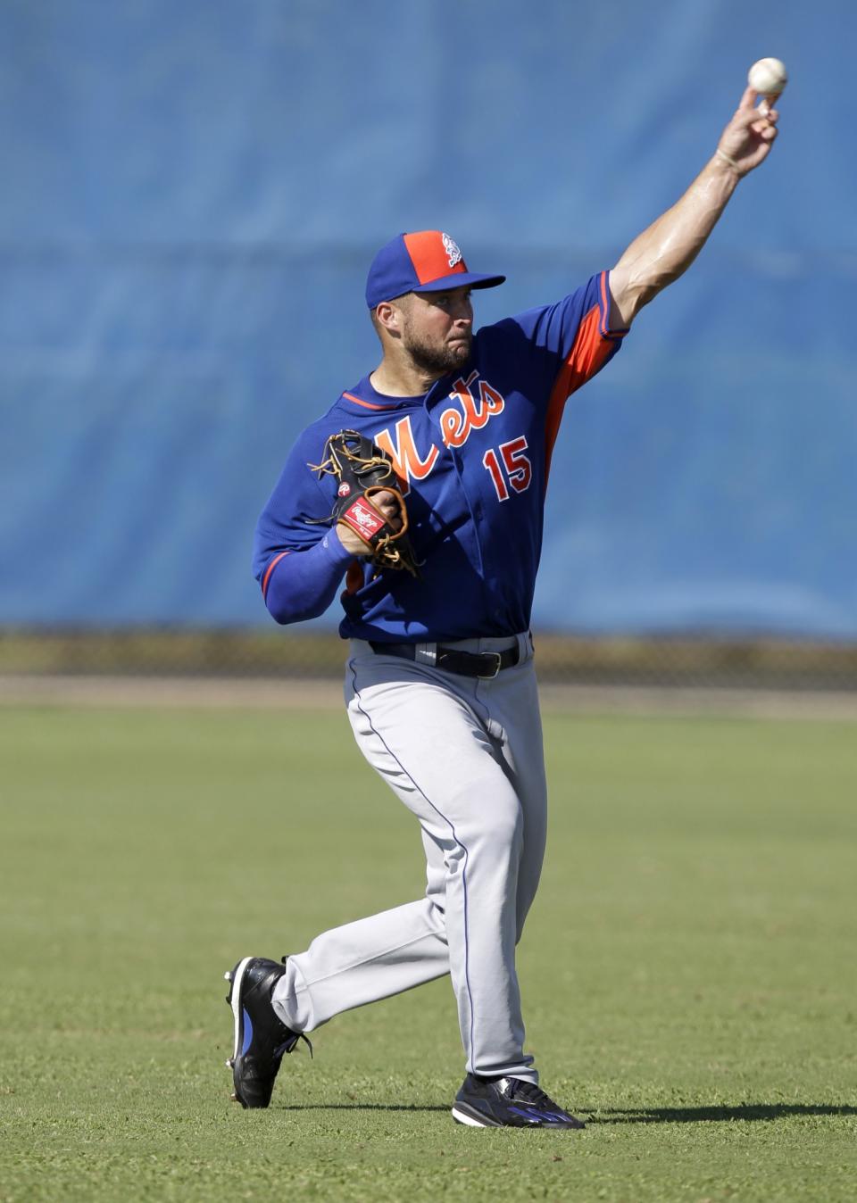 <p>Tim Tebow throws the ball during practice before his first instructional league baseball game for the New York Mets against the St. Louis Cardinals instructional club Wednesday, Sept. 28, 2016, in Port St. Lucie, Fla. (AP Photo/Luis M. Alvarez) </p>