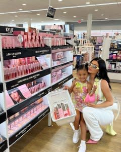 Kylie Jenner Takes Stormi Makeup Shopping Trip Ulta