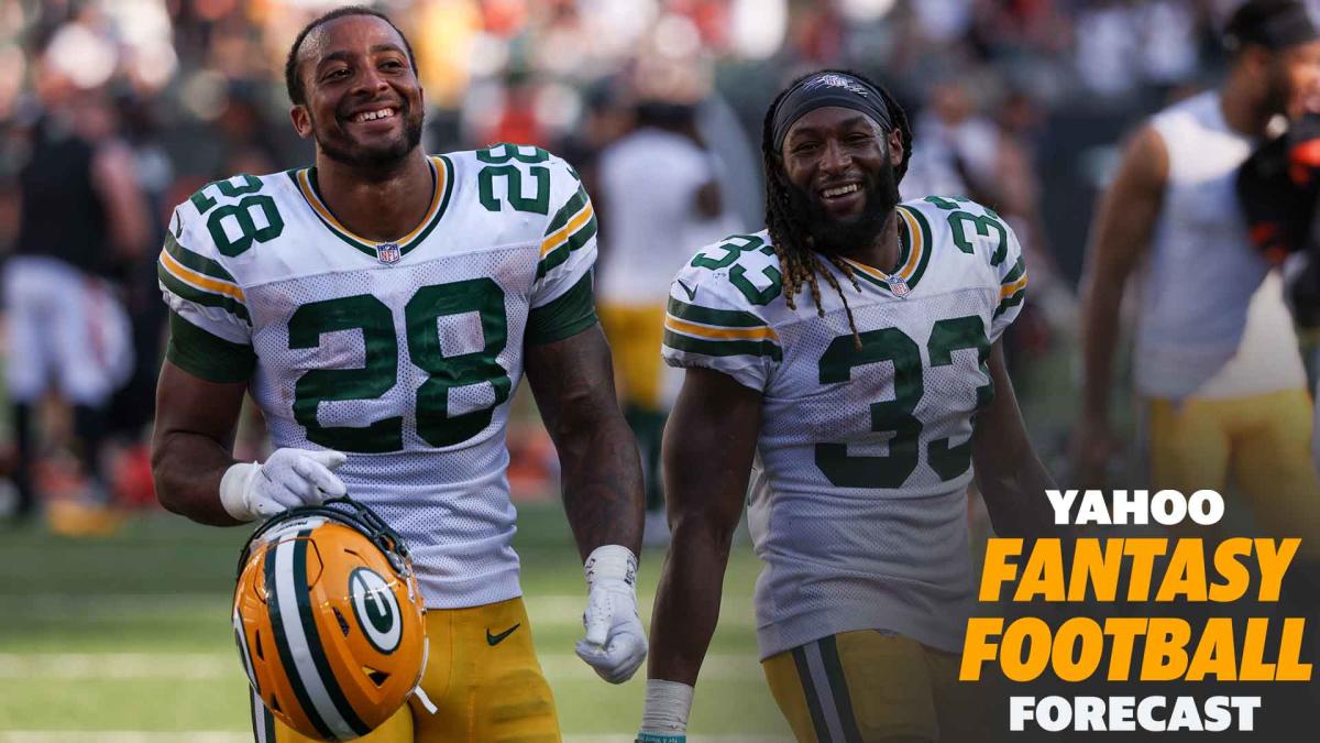 Does Aaron Jones have an AJ Dillon problem in Green Bay? I Yahoo Fantasy Football Forecast