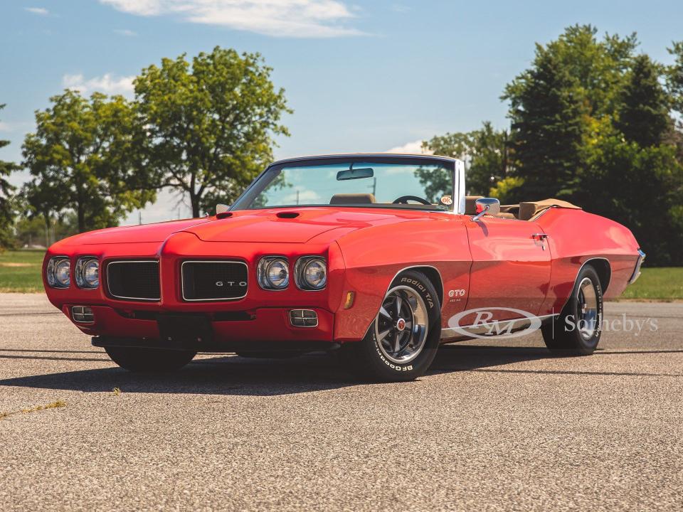 <img src="1970-pontiac-gto.jpg" alt="1970 Pontiac GTO Convertible up for grabs">