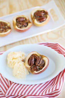 Apple Pecan Pies